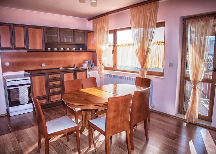 Valevitsata Pensión *